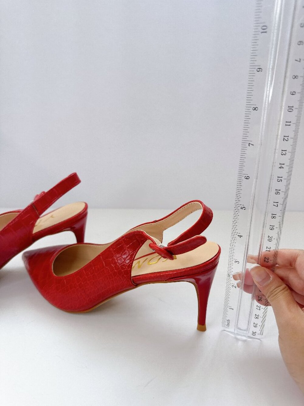 Size 8.5 Red Croc Embossed Slingback Heels Pointed Toe Elegant Pumps YDN - Picture 12 of 13